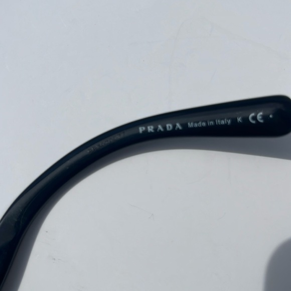 Authentic Prada Round Sunglasses ~ Catwalk SPR27NS - Picture 8 of 16